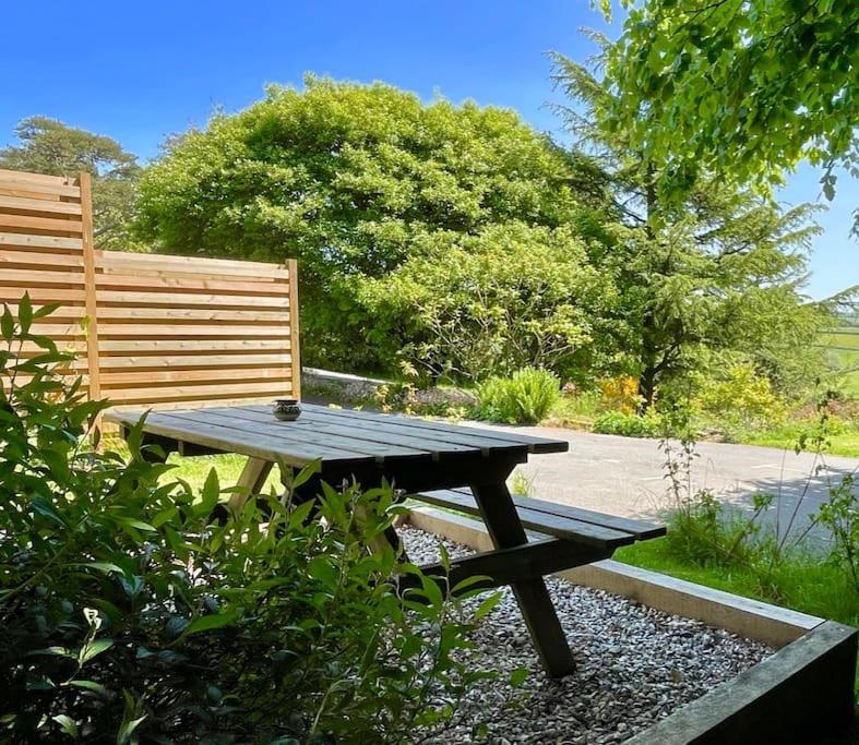 Skylark, Moor And Sea Holidays, Beautiful Views Over Exmoor Lynton Exterior photo