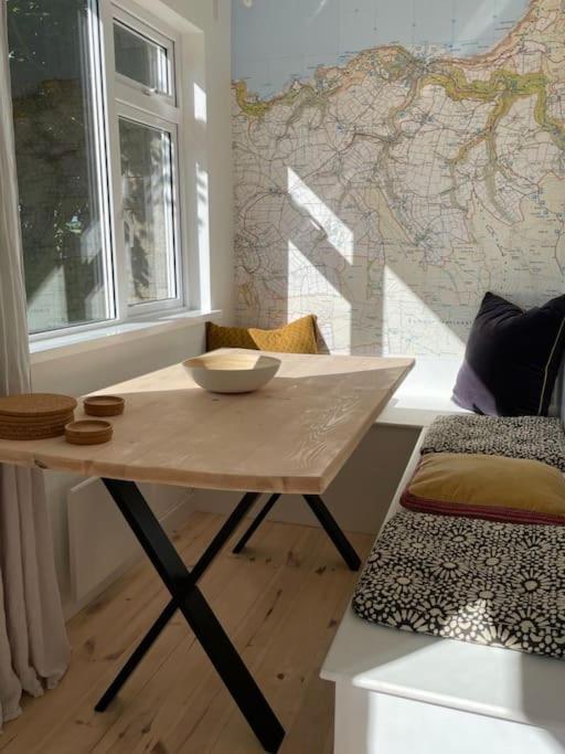 Skylark, Moor And Sea Holidays, Beautiful Views Over Exmoor Lynton Exterior photo