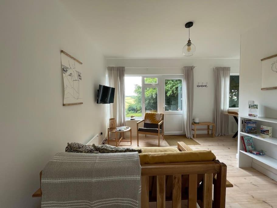 Skylark, Moor And Sea Holidays, Beautiful Views Over Exmoor Lynton Exterior photo